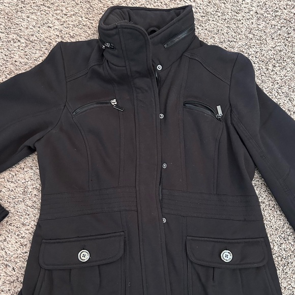 Lightweight Jacket - Picture 2 of 11